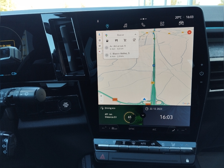Renault Austral Techno ETech Full Hybrid 200cv foto 17