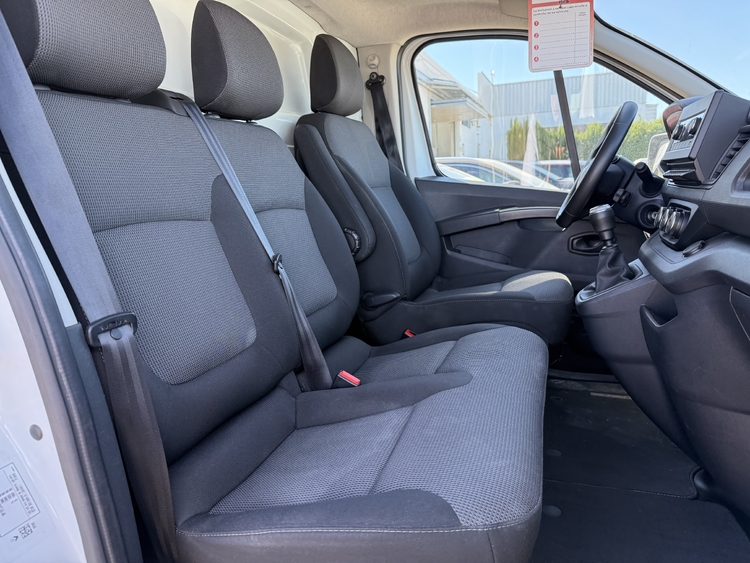 Renault Trafic Furgon L1H1 Blue dCi 130 CV foto 11