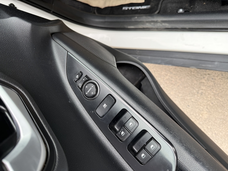Kia Stonic 1.0 TGDi Drive 100cv. GASOLINA foto 14