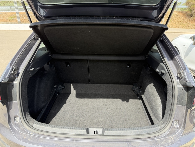 Volkswagen TAIGO TSI -115 CV. foto 15
