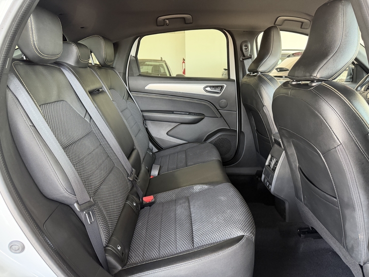 Renault Arkana Techno TCe 103kW140CV EDC mild hybrid foto 19