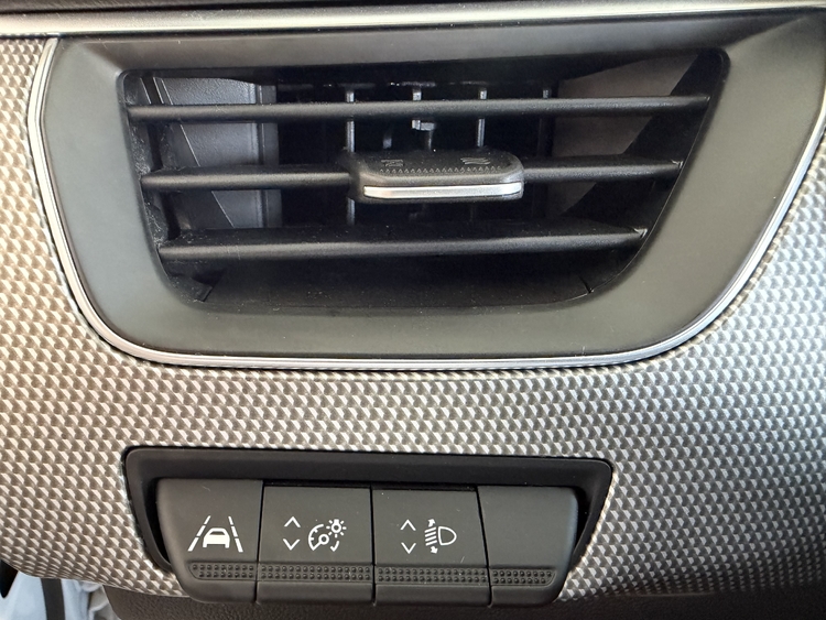 Renault Arkana Techno TCe 103kW140CV EDC mild hybrid foto 23