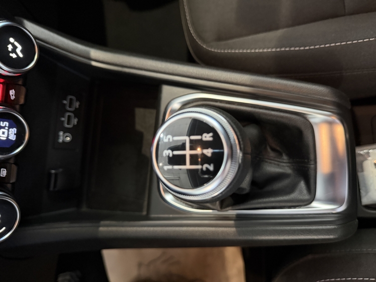 Renault Captur Intens TCe 100cv. foto 33