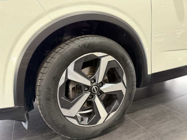 Nissan Qashqai DIGT mHEV 4x2 N-CONNECTA 140cv-GASOLINA- foto 20